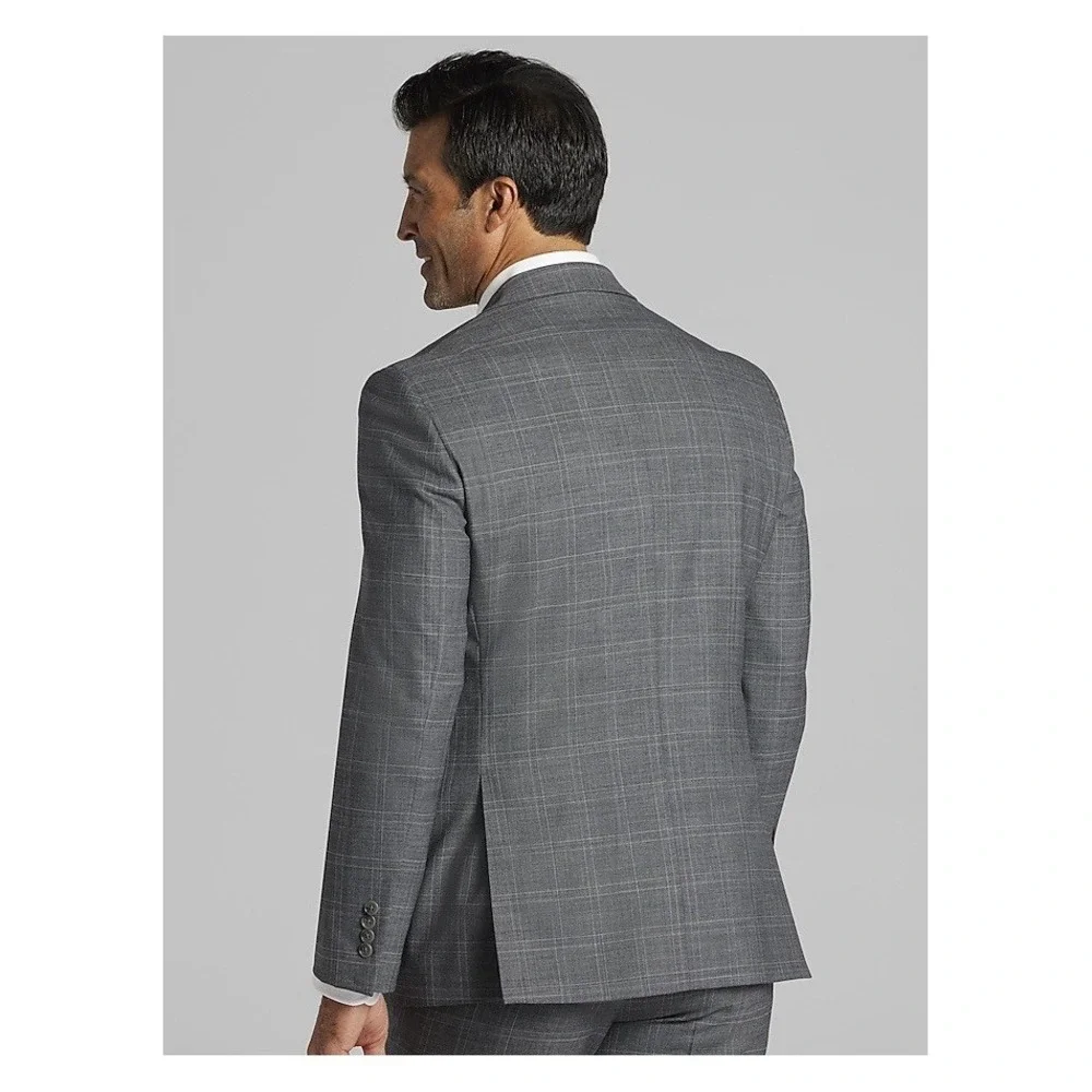 Jos. A Bank 2 Piece Suit Executive Collection Tailored Fit 100% Wool Grey $475 *
